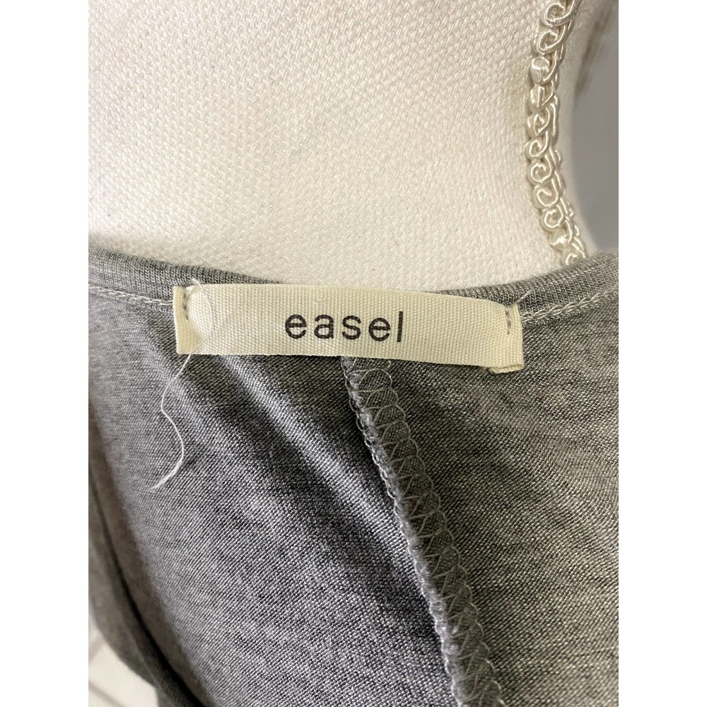 Easel Gray Tunic Top - Picture 3 of 4